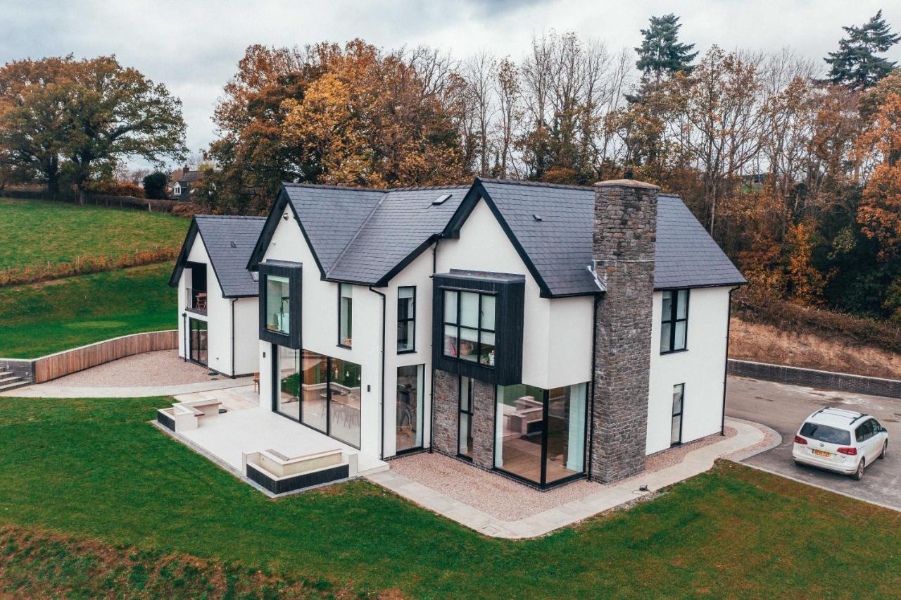 The Loft Studio Apartment - Above Detached New Build Garage Llanymynech Luaran gambar